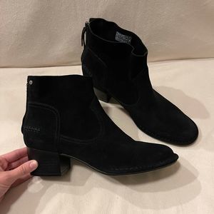 UGG® Bandara Suede Block Heel Ankle Booties